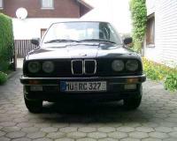 BMW 325e Front