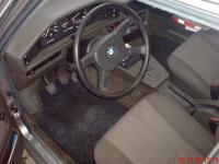BMW 525e innen vorne
